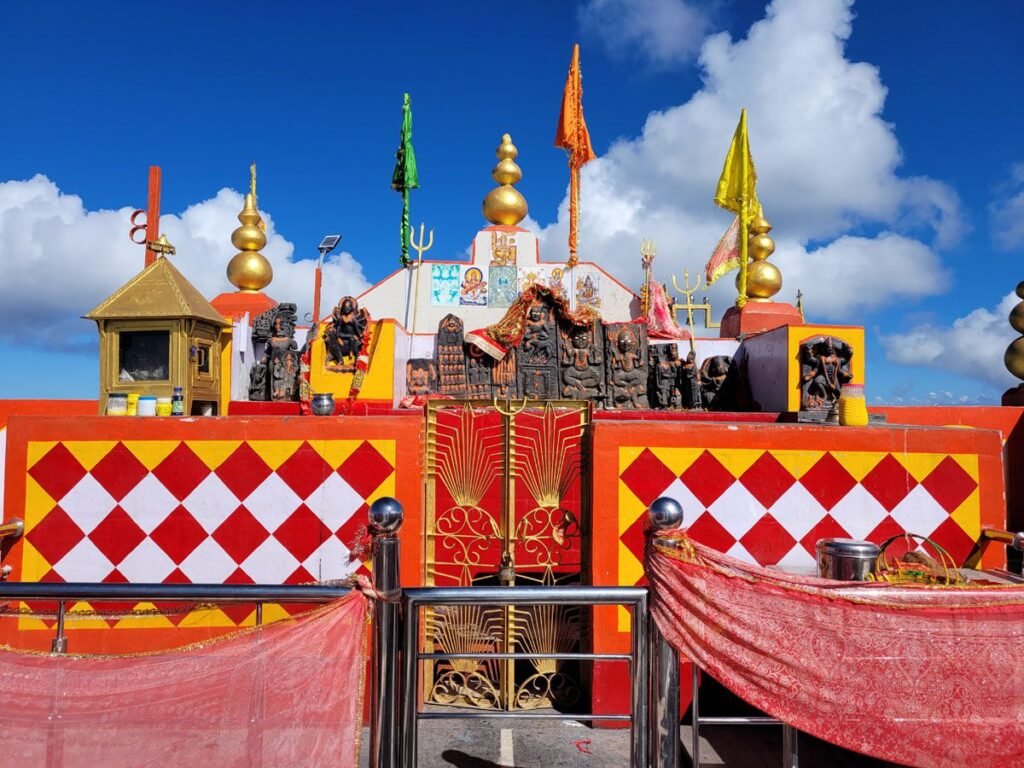 Shikari-Mata-Temple-1